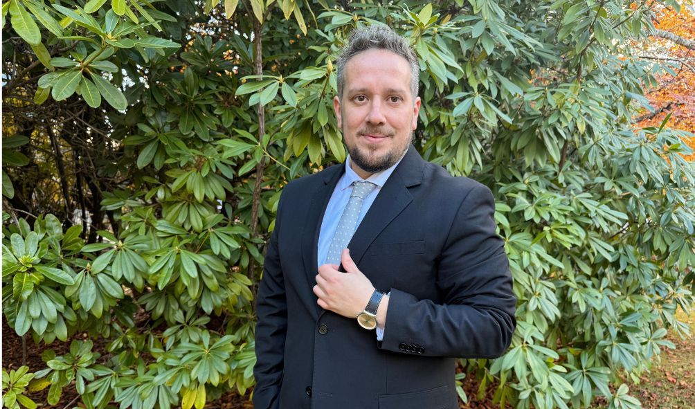 Eduardo Vodanovic obtiene el grado de Doctor en Derecho por la UACh