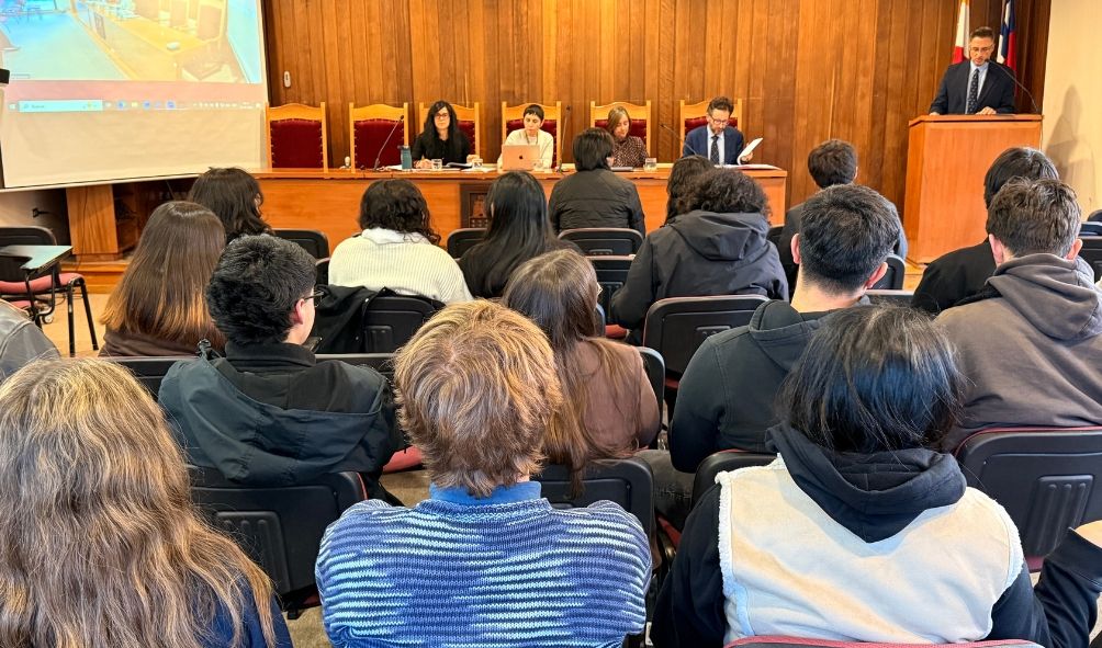 Animales y tribunales: UACh aborda nuevos desafíos jurídicos