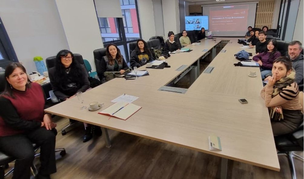 Estudiantes de postgrado de Derecho se adjudicaron fondos de apoyo Co2030 UACh 2026