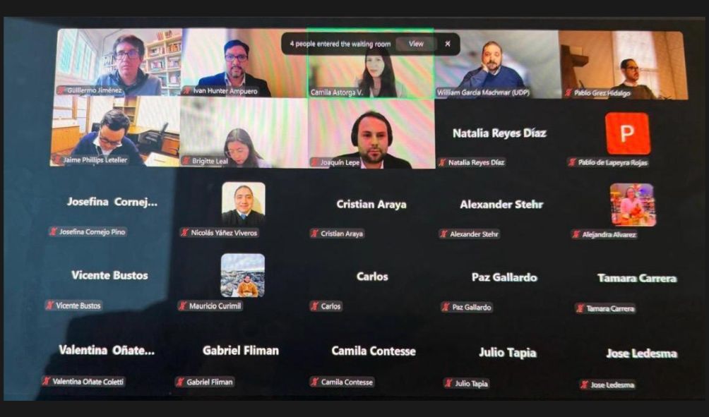 Profesor de Derecho UACh analiza compensación por RCA en seminario sobre Reconstrucción Nacional