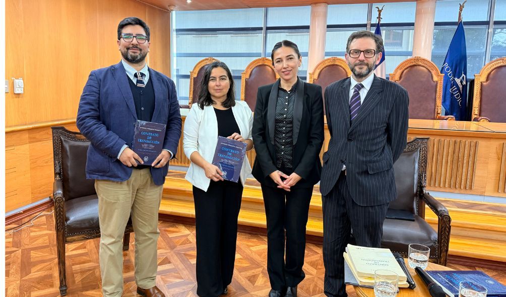 UACh presentó cuarta edición del libro “Contrato de transacción”, referente del Derecho Civil en Chile
