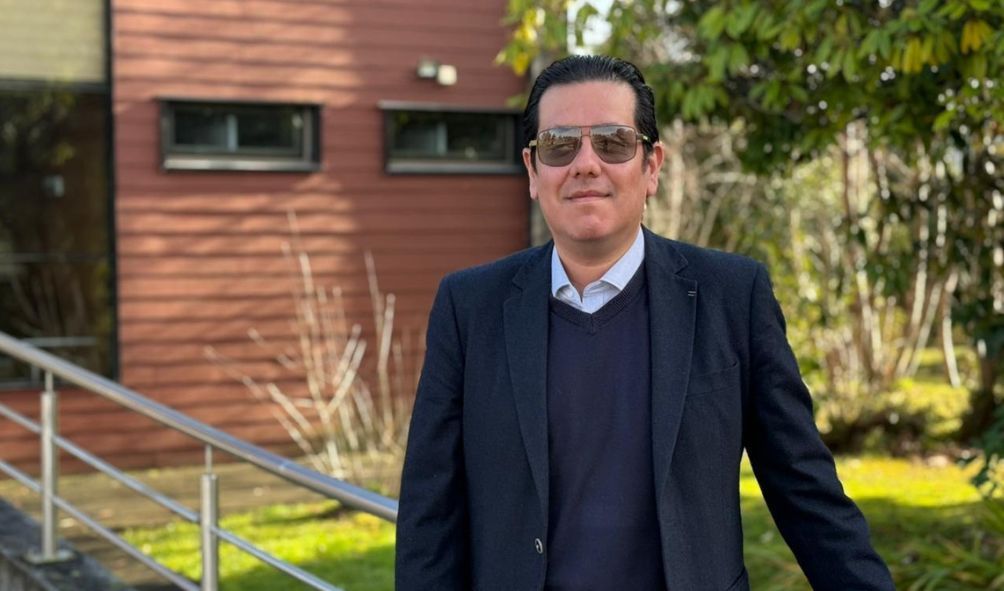 Académico presenta libro sobre el principio de legalidad penal